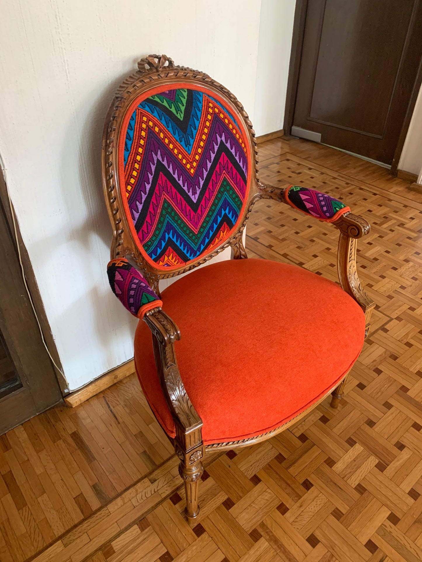 Cuervo Chair